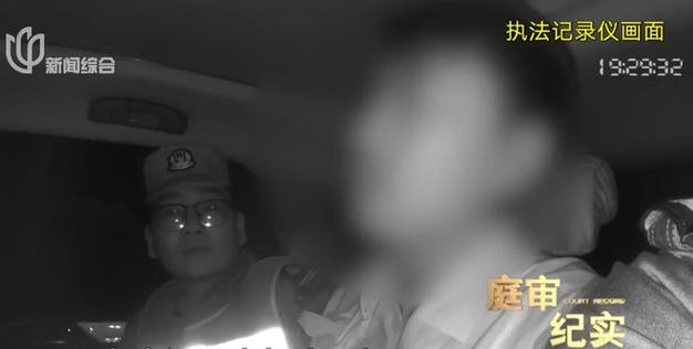 澳门码今晚开什么特号和开门拿快递被绑架与开门拿快递被绑架怎么办